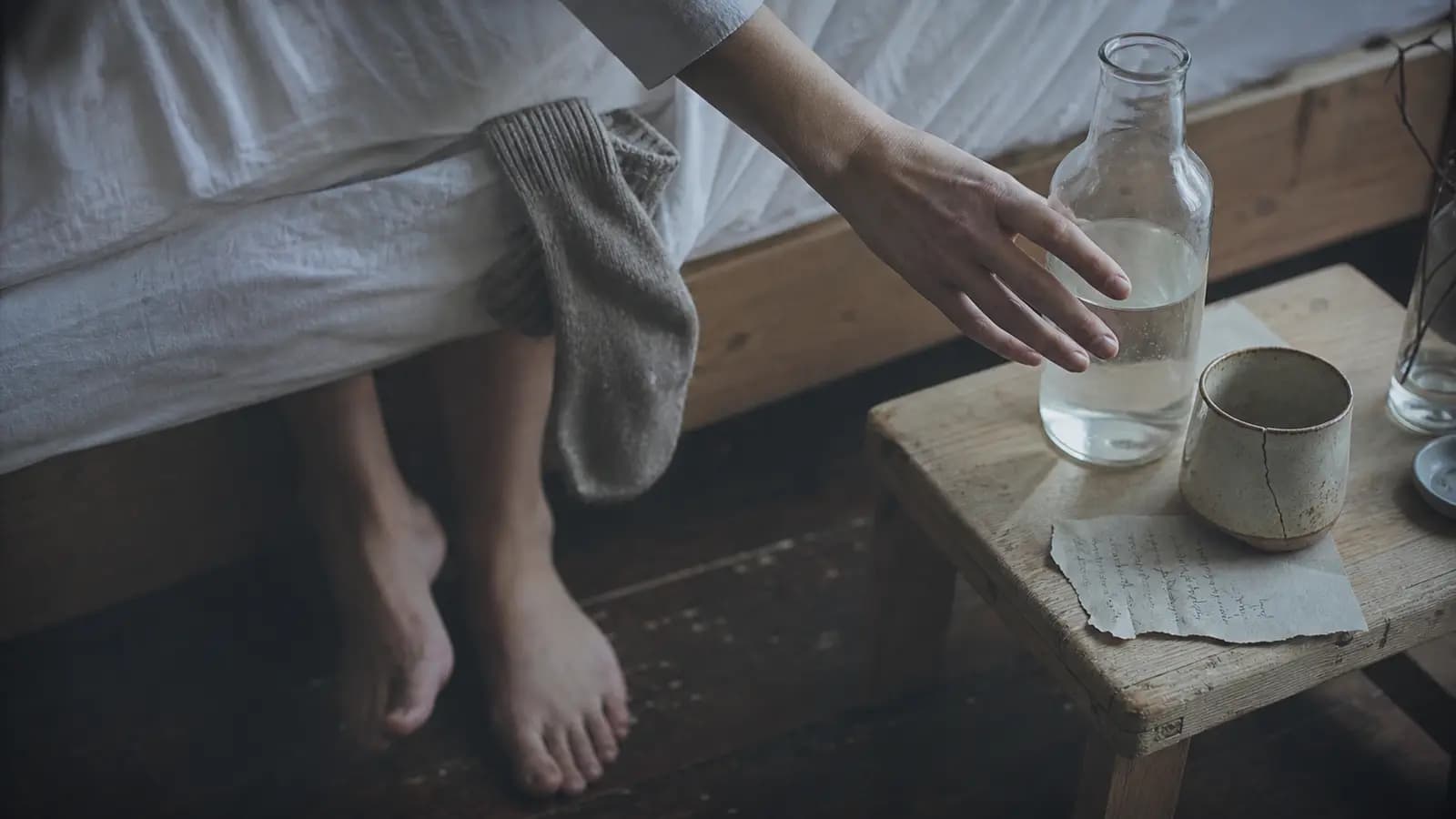 Steife Gelenke am Morgen in der Lebensmitte: das kleine Bewegungsritual, das mir wieder Leichtigkeit gab